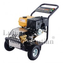 Máy rửa xe chạy xăng Lutian 13HP 18G36-13A