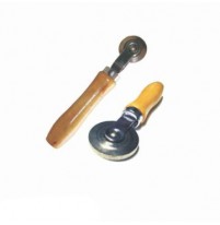 Con lăn và miếng vá lốp